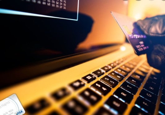 Откраднаха над 100 000 лева от сметките на пловдивски бизнесмен